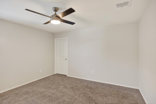 Building Photo - 6680 E Via Jardin Verde
