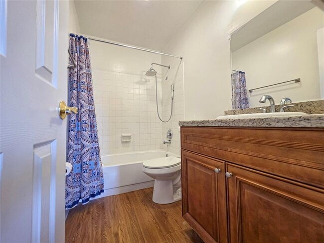 Building Photo - 3187 Coral Ridge Dr