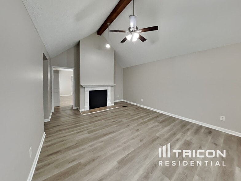 Building Photo - 3009 Blackwood Dr