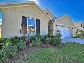 Building Photo - 4411 Lindever Ln