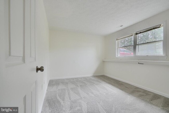 Building Photo - 4504 E Joppa Rd