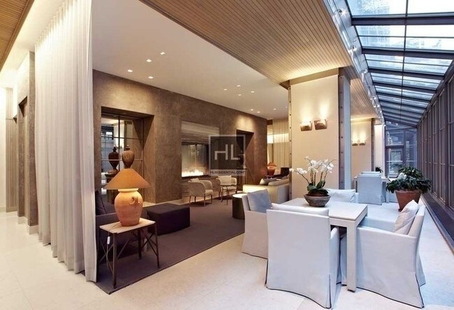 Building Photo - West 38th Street