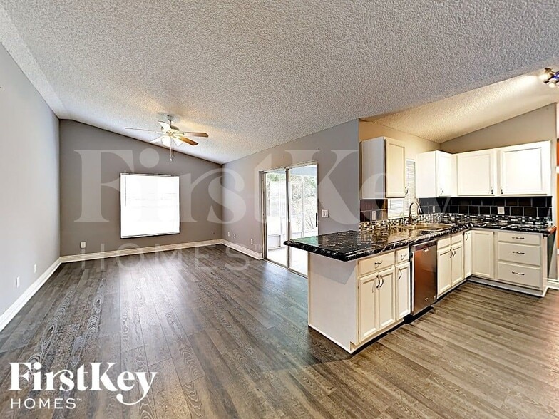 Building Photo - 314 Stendal Rd NW