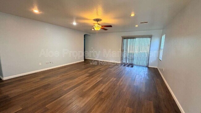 Building Photo - 36532 W Barcelona Ln