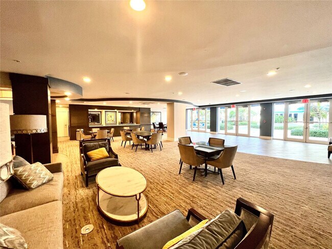 Building Photo - 6001 N Ocean Dr