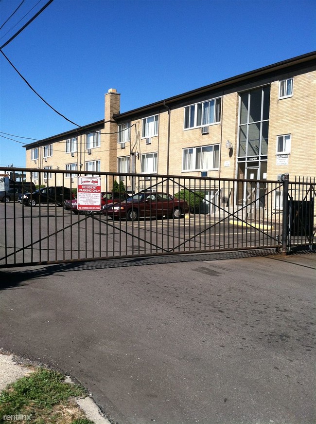 Building Photo - 11060 E McNichols Rd