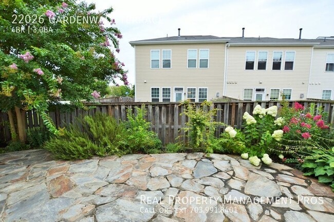 Building Photo - 22026 Gardenwall Terrace