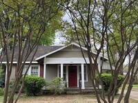 Building Photo - Renovated 2 Bedroom 1 Bath Home for Rent!!