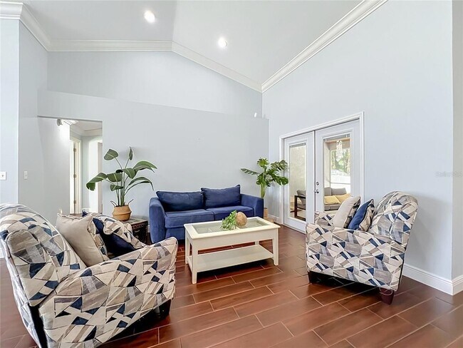 Building Photo - 3020 Hartland Ct