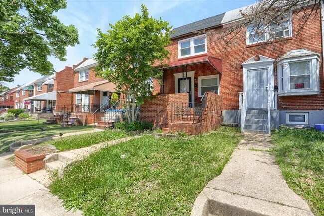 Building Photo - 1207 Anglesea St