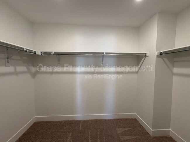 Building Photo - 2657 W 68th Pl