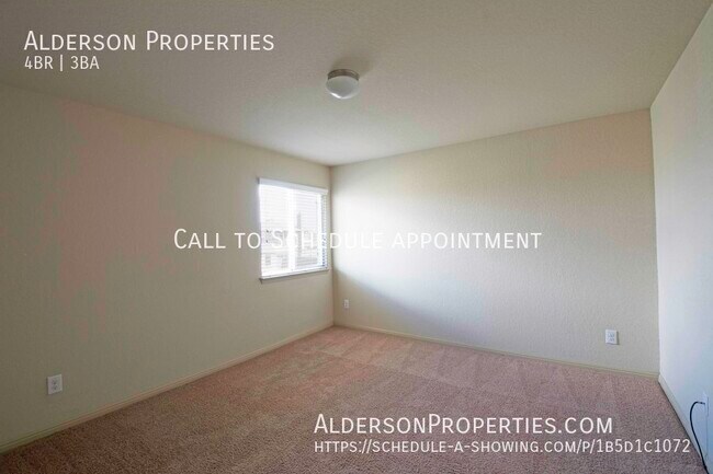 Building Photo - 864 Foxfire-