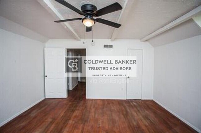 Building Photo - 1602 Avenue X