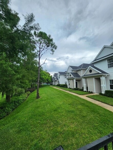 Building Photo - 142 Southern Pecan Cir