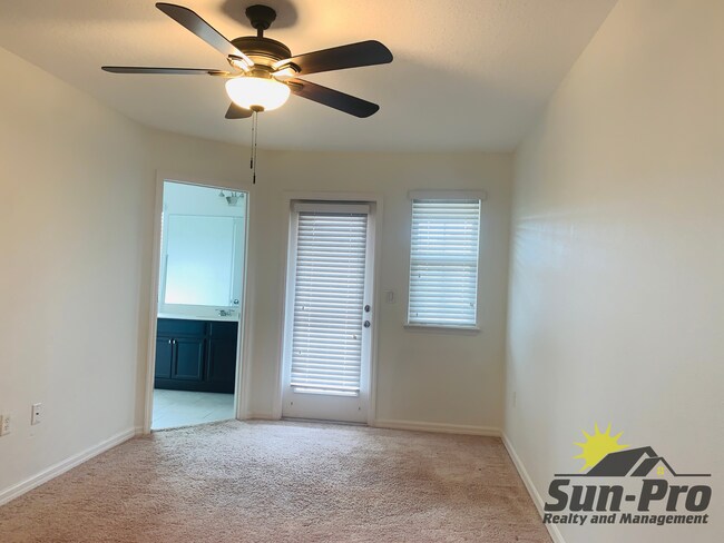 Building Photo - 147 Aston Grande Dr