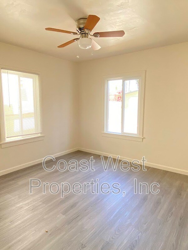 Building Photo - 4469 Maryland St