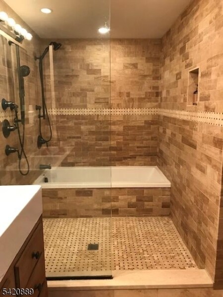 Building Photo - 751 Fairmount Ave