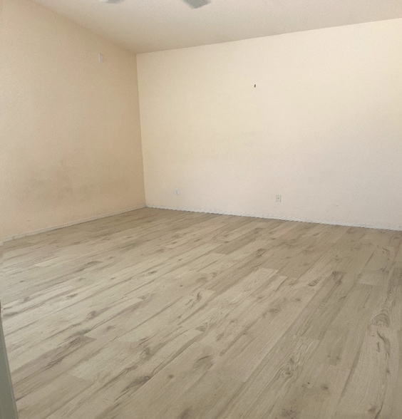 Building Photo - 5360 N Placita Los Arbustos