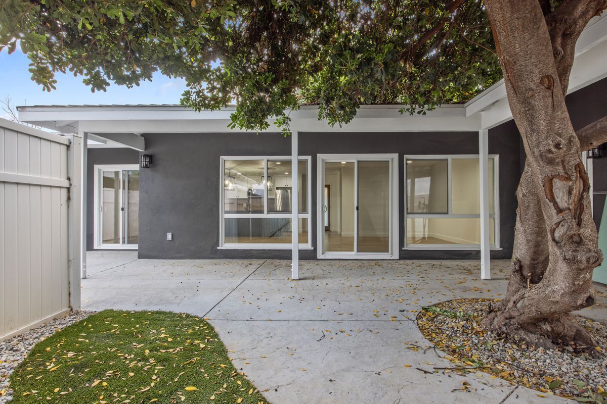 Building Photo - 22650 Sherman Way