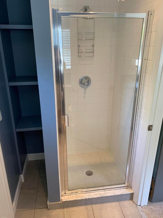 Building Photo - 3405 Dover Rd