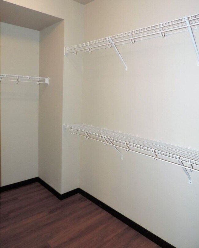 Building Photo - $1,635| 2 Bedroom, 2 Bathroom 1st Floor Condo | Pet Friendly* | Available for August 1st, 2026 Mo...