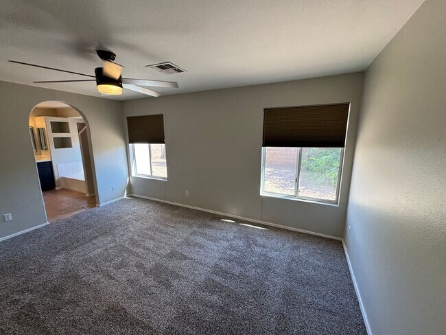 Building Photo - 3 Bedroom - 2 Bath - 1515 Sq. Ft. - in Gil...