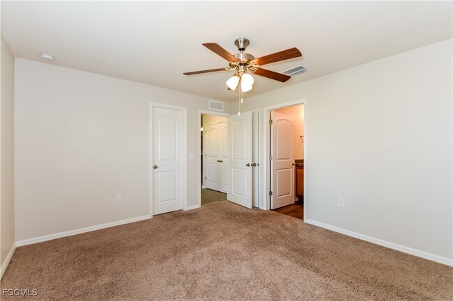 Building Photo - 1444 NW 31st Ave