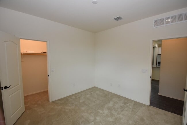 Building Photo - 6658 E Via Pampas Morenas