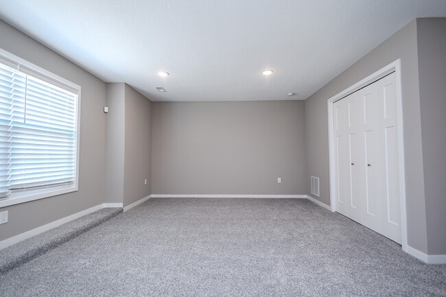 Building Photo - 9012 Jean Louise Dr