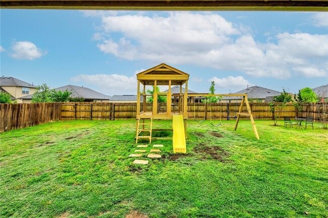 Building Photo - 514 Luna Vista Dr
