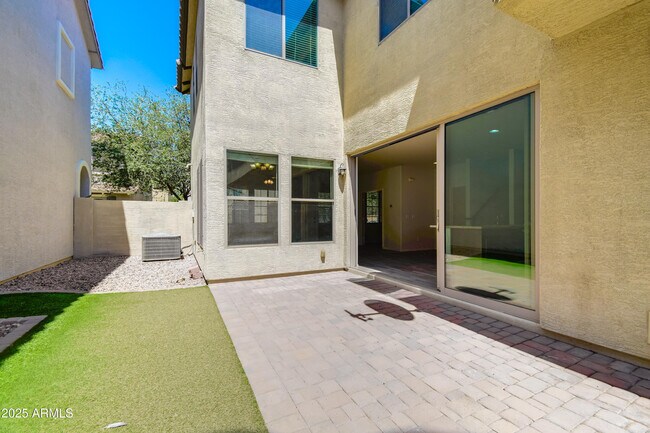 Building Photo - 3514 S Posse Trail
