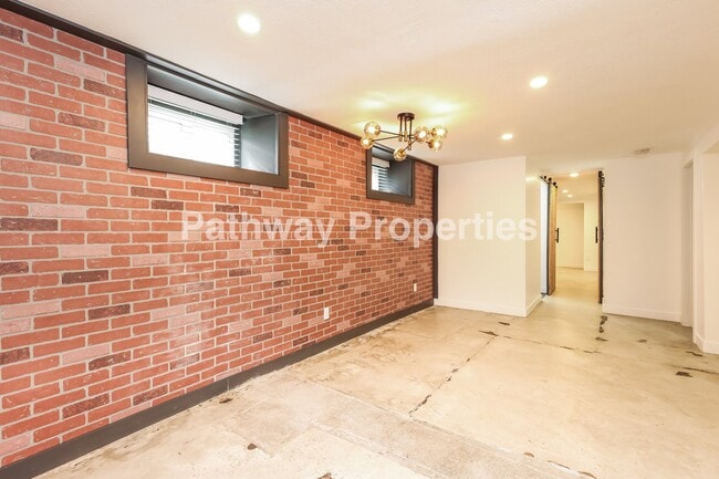 Building Photo - 1330 S 1100 E