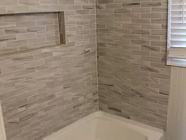 Building Photo - Welcome Home - 3 Bedroom 1.5 Bathroom Fami...