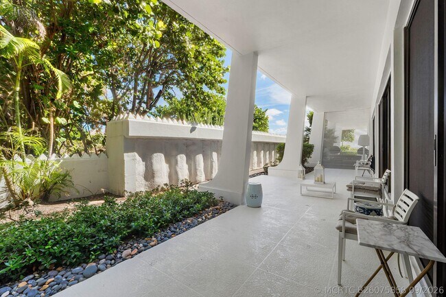 Building Photo - 2275 S Ocean Blvd