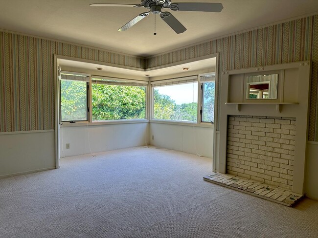 Building Photo - 25228 La Loma Dr