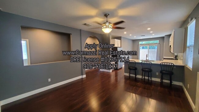 Building Photo - 139 Dragonfly Cir