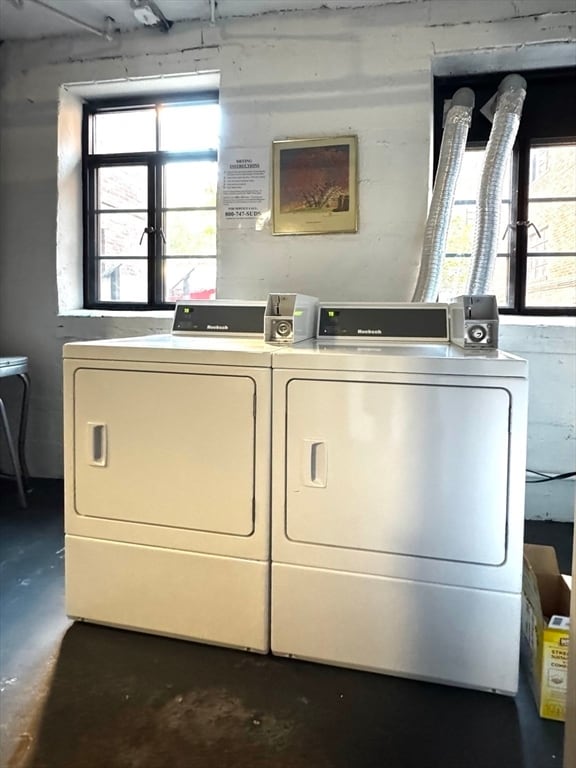 Building Photo - 79 Sutherland Rd