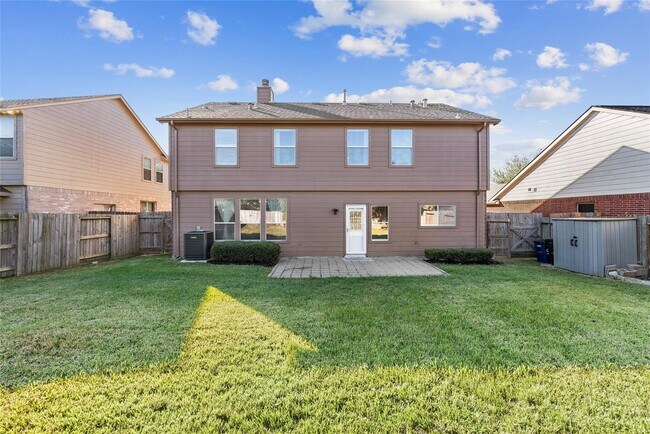 Building Photo - 542 Cedar Branch Dr