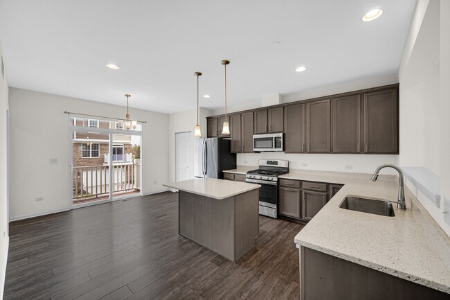 Building Photo - 4456 Monroe Ct