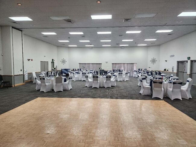 Building Photo - 3760 NW 19th St