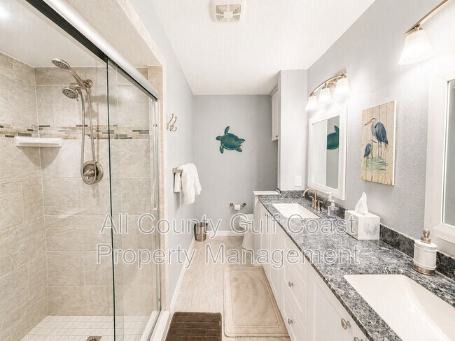 Building Photo - 431 Cerromar Ln