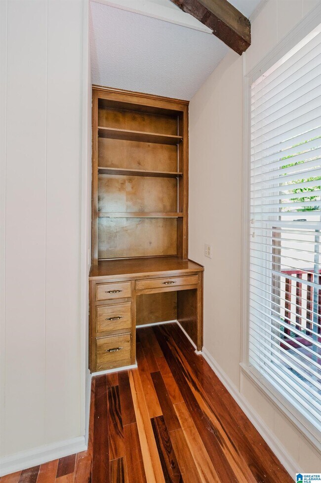 Building Photo - 1828 Jacobs Ln