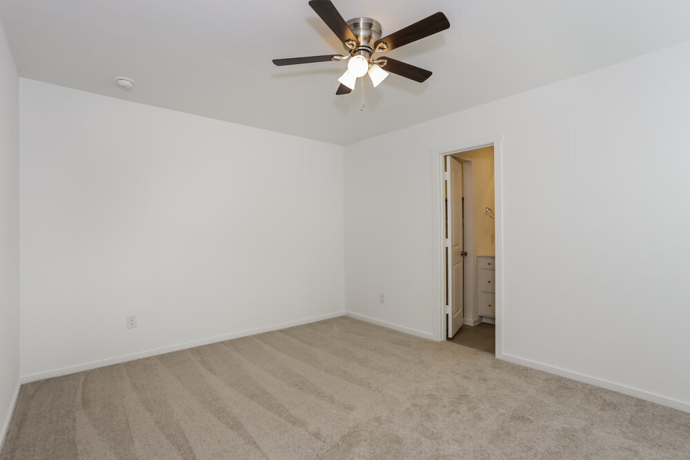 Building Photo - 10513 Sequoia Dr