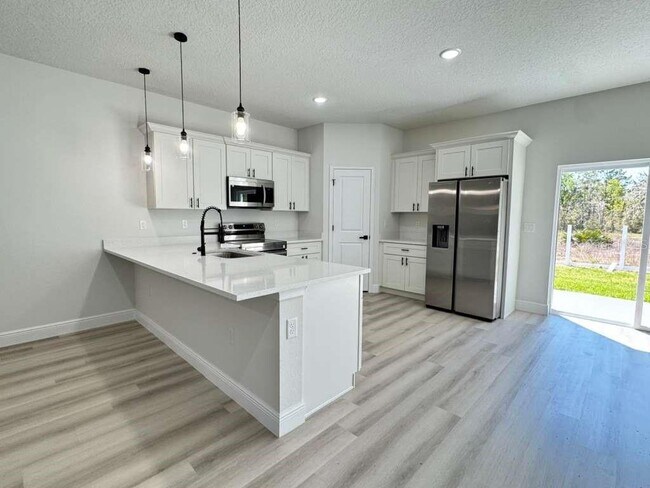 Building Photo - 8902 SW 135th Street Rd