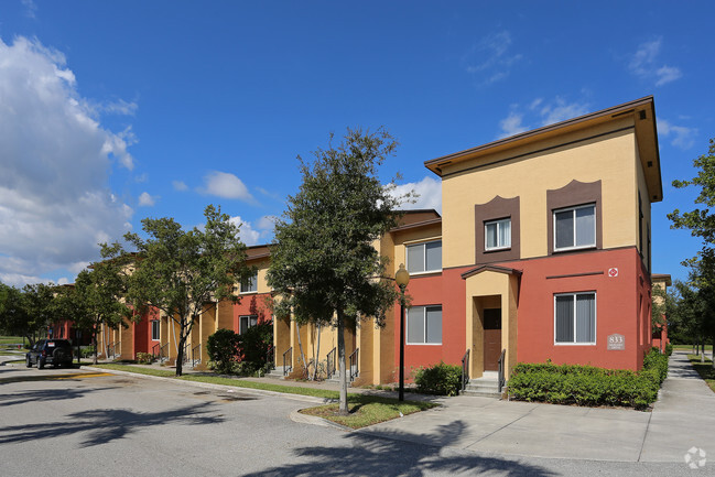 Building Photo - San Marco Villas