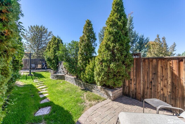 Building Photo - 10577 Eagles Landing Ct