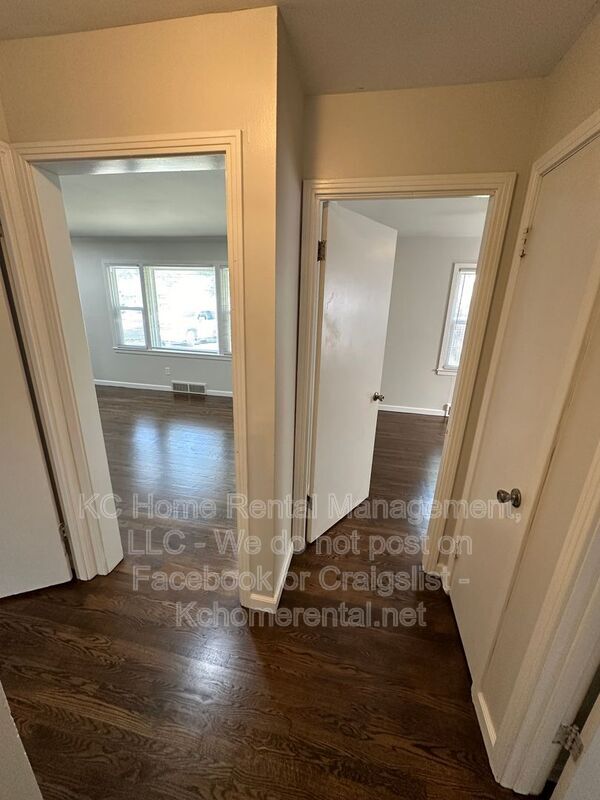 Building Photo - 8214 Jarboe St