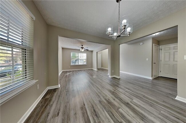 Building Photo - 578 Arbor Ridge Dr