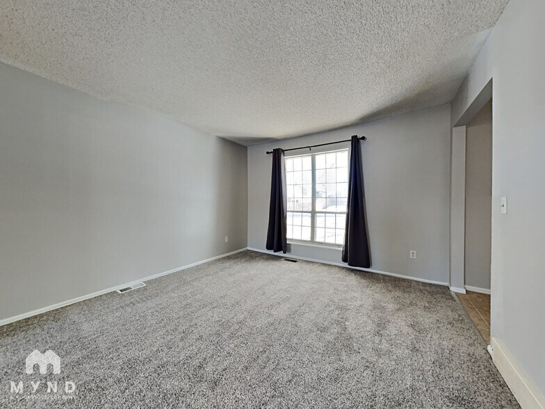 Building Photo - 12129 W Tanforan Ave