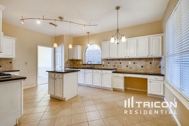 Building Photo - 6308 Pierce Arrow Dr